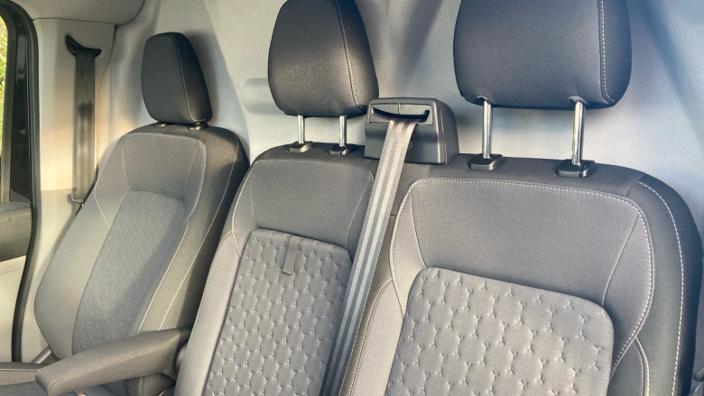 Ford Transit Custom E-320 L1 Rwd 100kW 65kWh H1 Van Limited Auto